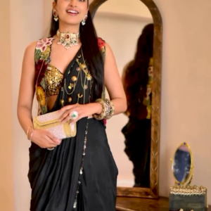 🌸 Bhavdeep Kaur in Vintage Lily Drape Saree with Bustier and Jacket – Contemporary Elegance Meets Timeless Charm 🌸
