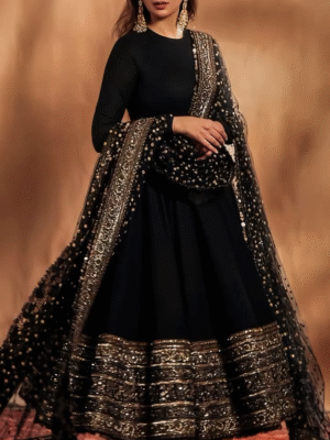 Black or Red? 🖤❤️ Who Slays the Heavy Border and Dupatta Look Better?