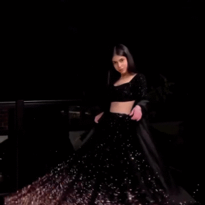 π€ Pretty Black & Golden Sequin Work Lehenga | Fully Stitched Party Wear Set β¨