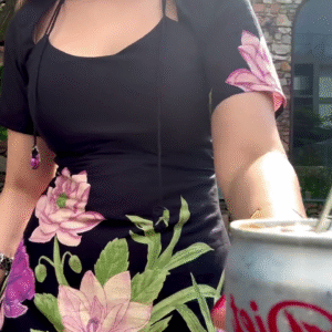 Cult Fave Alert! ⚡ Meet the Laila Kurti — now in classic Black 🖤 Because some outfits don’t just make an entrance… they own the moment.