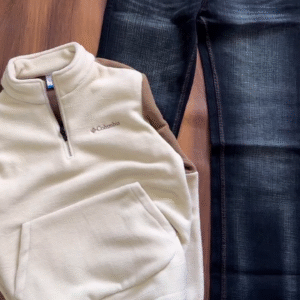 Everyday Comfort Meets Casual Style – Columbia Half-Zip Fleece with Hollister Jeans