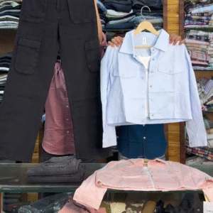 Edgy Meets Chic – Women’s Black Cargo Jeans with Light Blue Cropped Button-Up Shirt